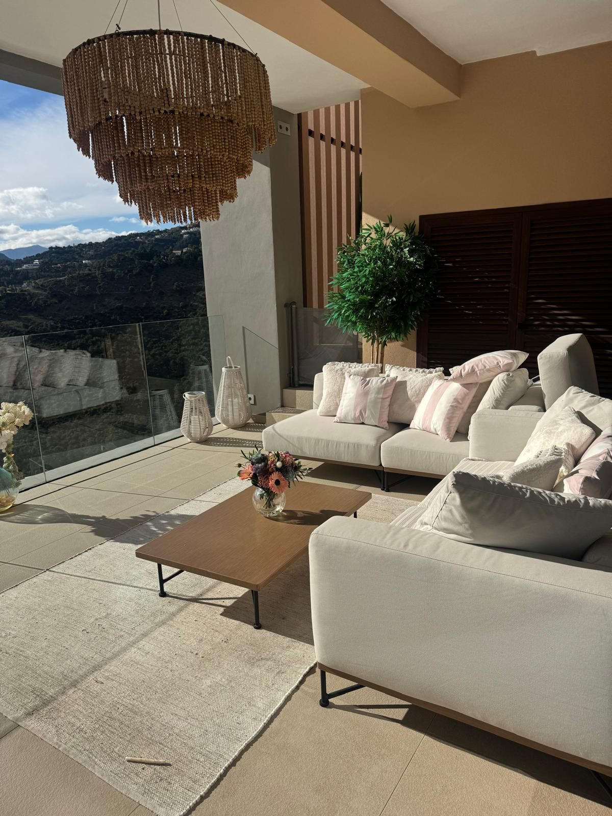 00dc26c3ab0e7b4160b06972fb3c26fa - 5