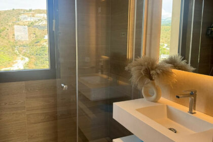 00dc26c3ab0e7b4160b06972fb3c26fa - 6