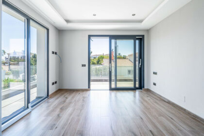 0200454eb13d11f4f231e24111e0e39b - 13