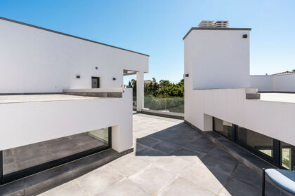 0200454eb13d11f4f231e24111e0e39b - 25