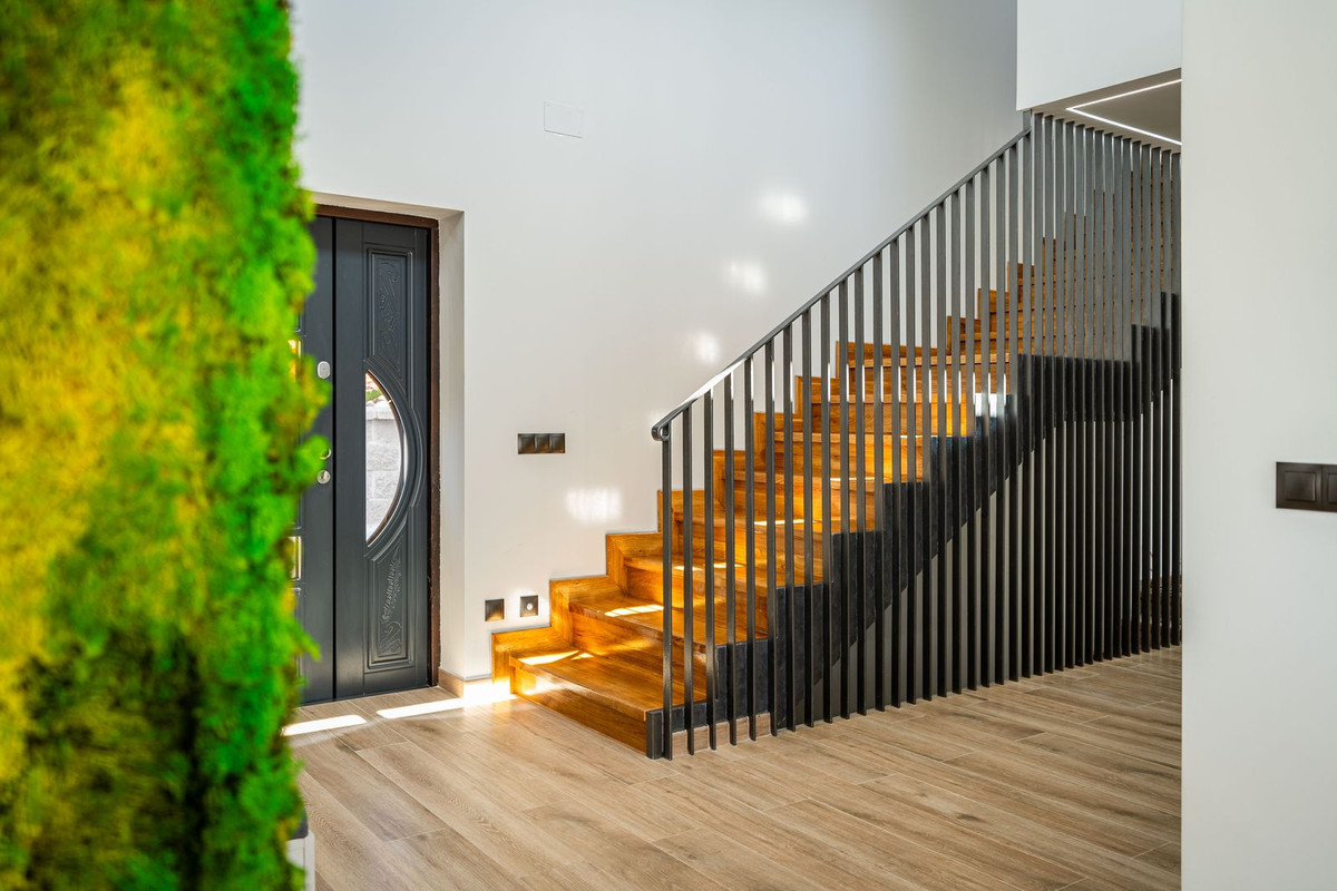 0200454eb13d11f4f231e24111e0e39b - 29