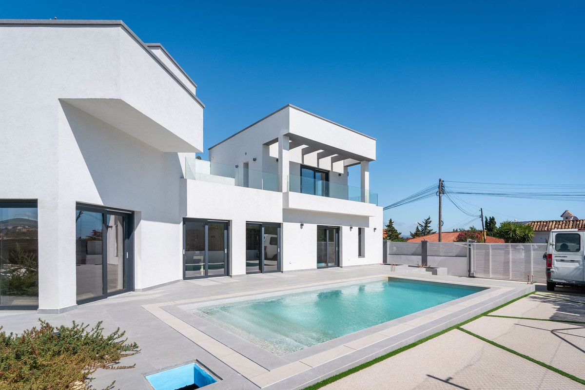 0200454eb13d11f4f231e24111e0e39b - 33