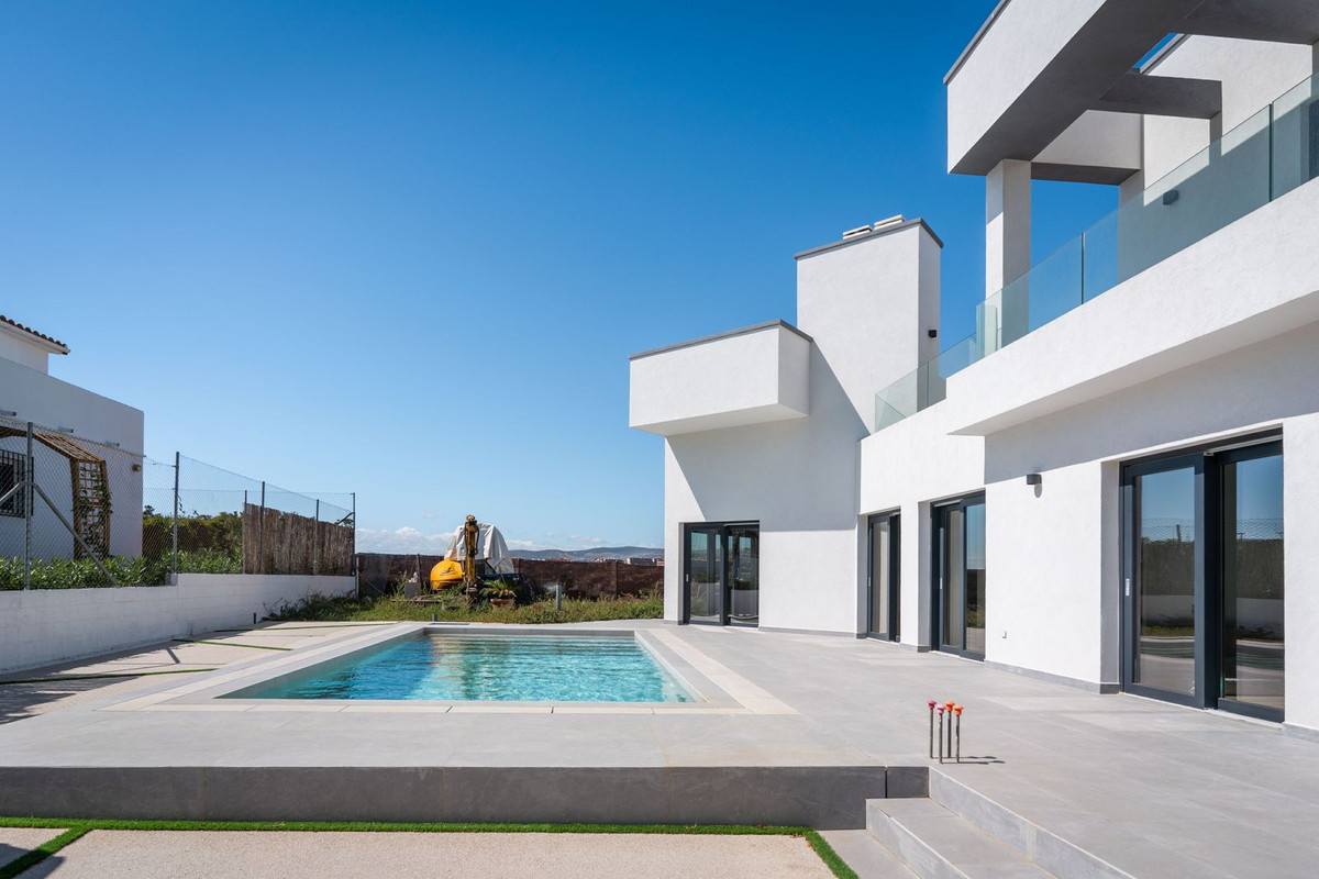 0200454eb13d11f4f231e24111e0e39b - 34