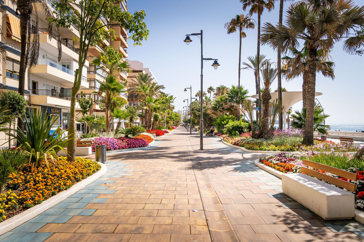 0200454eb13d11f4f231e24111e0e39b - 41