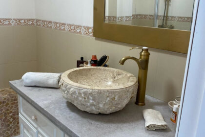 0412d4bb23075f6fa216459272827bbd - 19