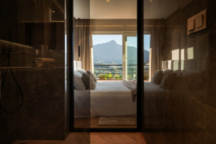 0553c8f7432b3c9ce11706b2baa4a2e1 - 32