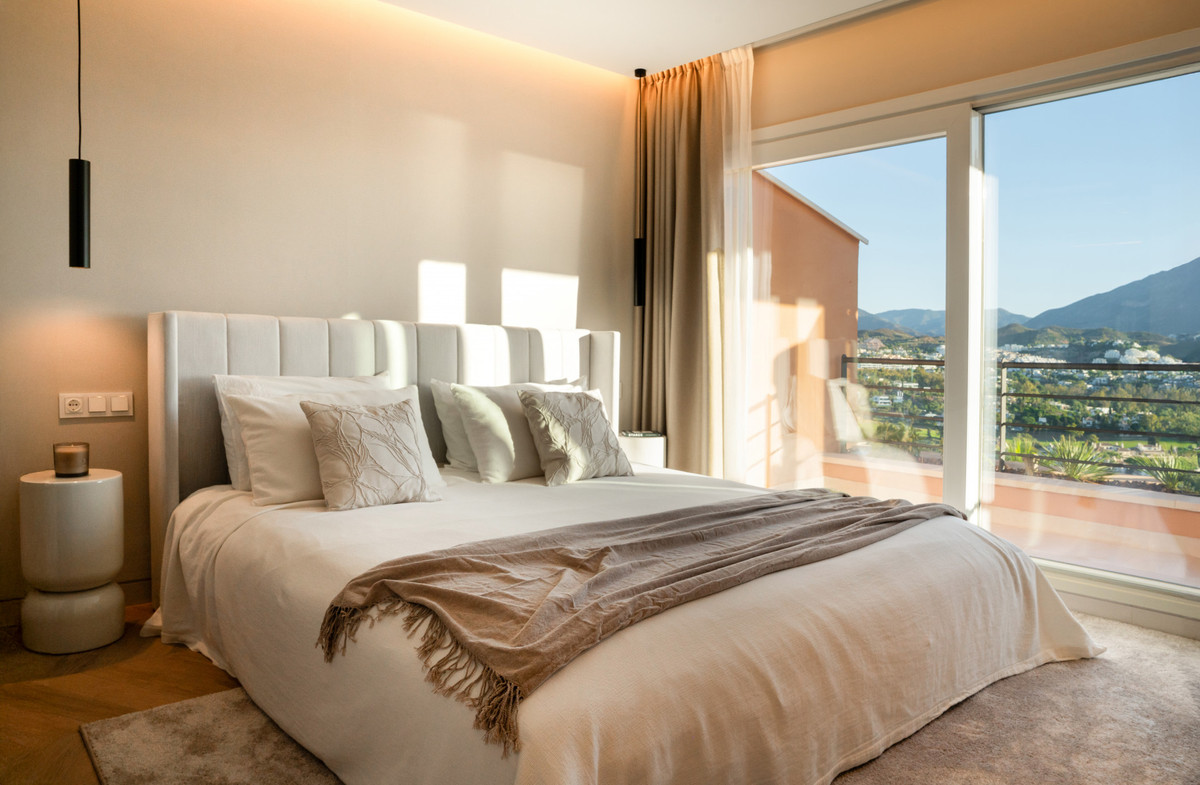 0553c8f7432b3c9ce11706b2baa4a2e1 - 33