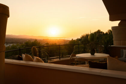 0553c8f7432b3c9ce11706b2baa4a2e1 - 55