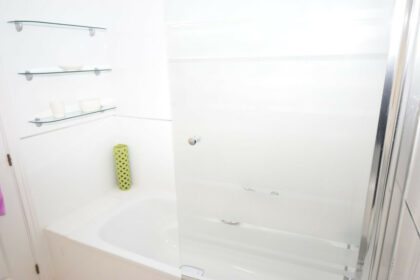 06079e9e793febb2352cdd1d6efbc8f3 - 14