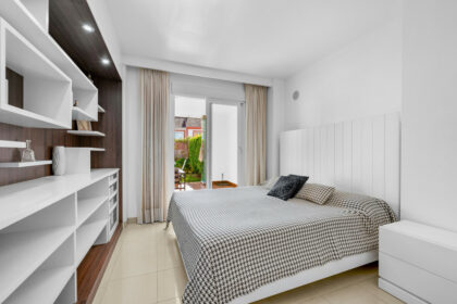 0891953df1e2c210c1c5887ff408d5b4 - 15