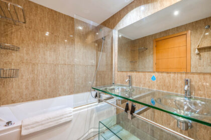 0891953df1e2c210c1c5887ff408d5b4 - 19