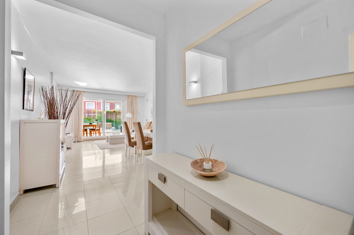 0891953df1e2c210c1c5887ff408d5b4 - 24