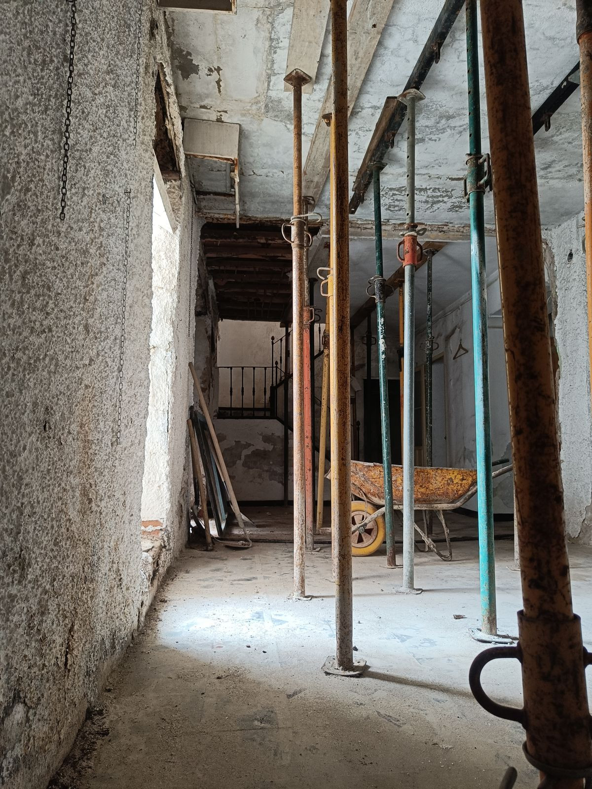 097ef68ed1f08e5762b592936a2193e5 - 10