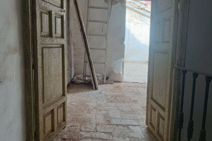 097ef68ed1f08e5762b592936a2193e5 - 25