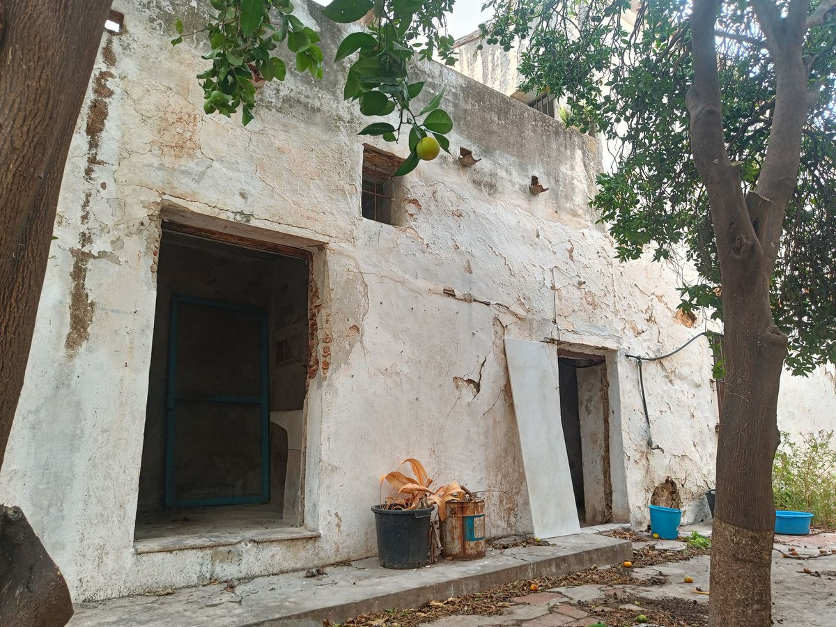 097ef68ed1f08e5762b592936a2193e5 - 38