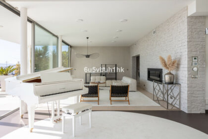 09f451ceae9b74fbb33b3507648f7448 - 12