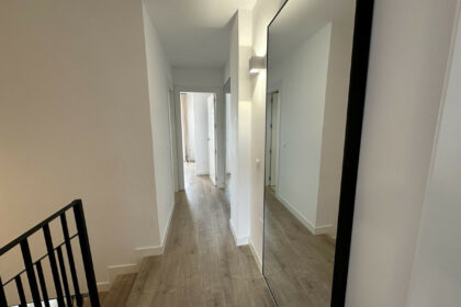 0b5c711f8953ef4f39e46b303737c3c7 - 18