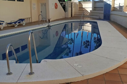 0bfe9c57cdc6466e53a3a1628cfa9827 - 12