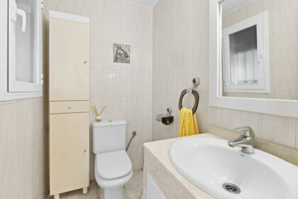 0e40e35986ba31a7ac6a32f04f0d16fc - 19