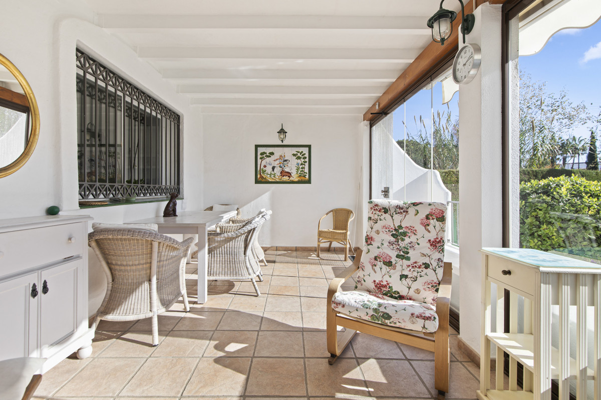 0e40e35986ba31a7ac6a32f04f0d16fc - 20