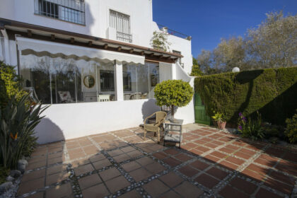 0e40e35986ba31a7ac6a32f04f0d16fc - 25