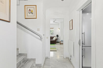 0e40e35986ba31a7ac6a32f04f0d16fc - 6