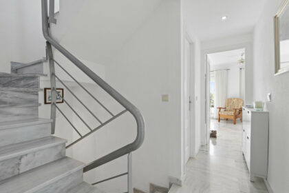 0e40e35986ba31a7ac6a32f04f0d16fc - 7