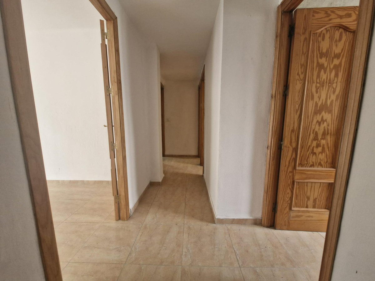 0f10c1f3743bef7e075b14908a877076 - 16