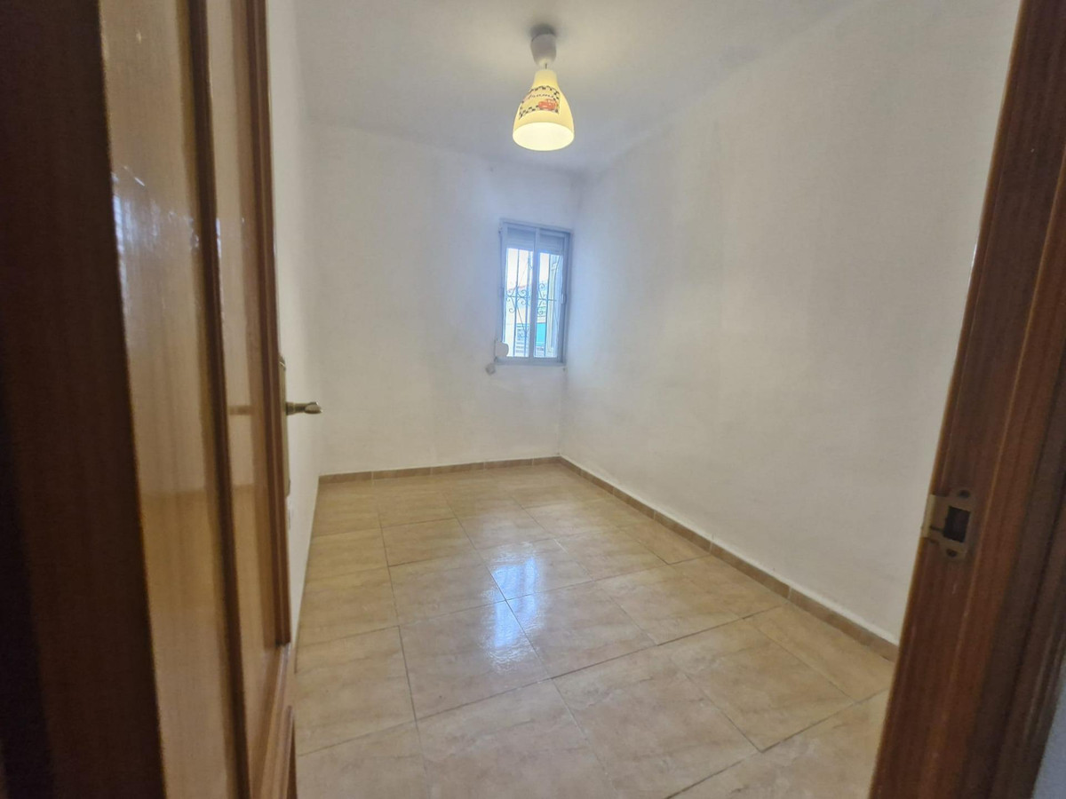 0f10c1f3743bef7e075b14908a877076 - 17