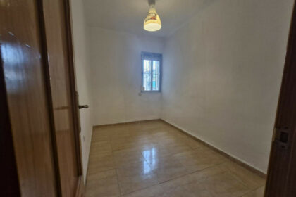 0f10c1f3743bef7e075b14908a877076 - 18