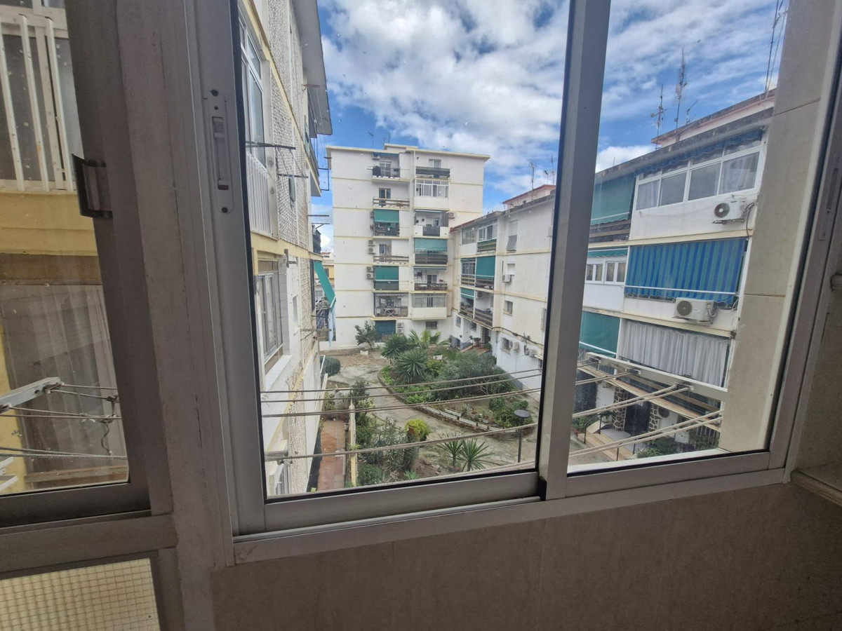 0f10c1f3743bef7e075b14908a877076 - 21