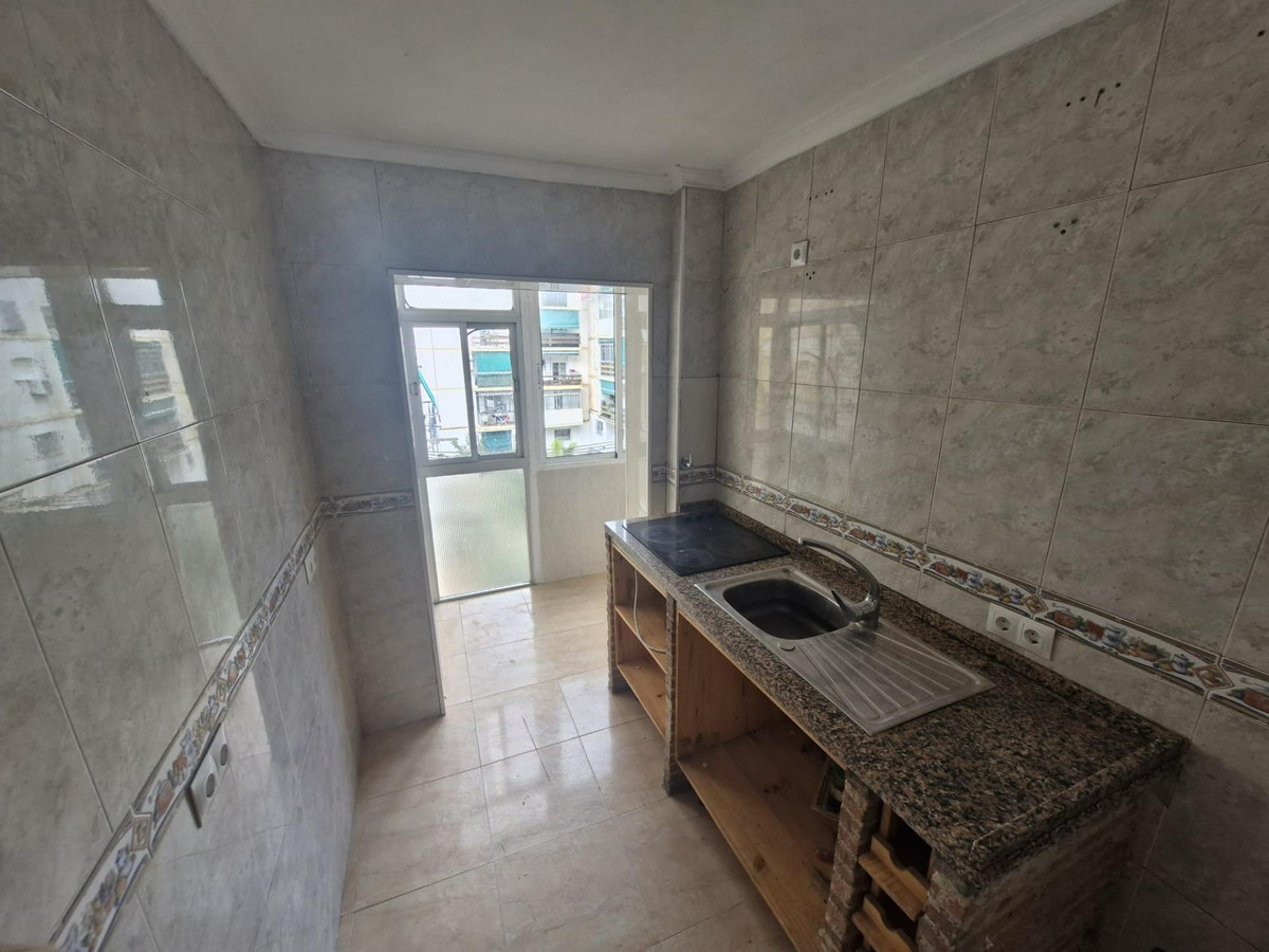 0f10c1f3743bef7e075b14908a877076 - 8