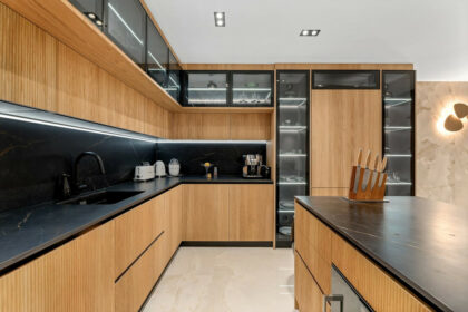 0f2f89f4bd8ad2aac6642226b4f71650 - 13