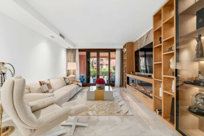 0f2f89f4bd8ad2aac6642226b4f71650 - 7