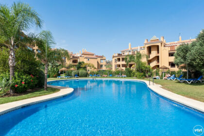 0fed2f91944458c390e7f7e5169020d5 - 17