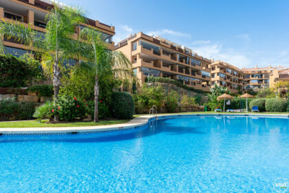 0fed2f91944458c390e7f7e5169020d5 - 8