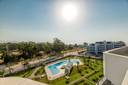 12b6c9983b6578f15ba2ed3229c5a03a - 31