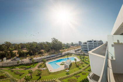 12b6c9983b6578f15ba2ed3229c5a03a - 32