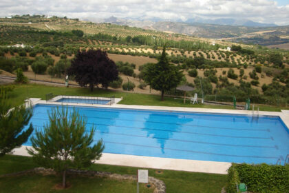 12d1d569c1ba3d3eea63b3ac63990dbb - 17