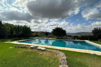 12d1d569c1ba3d3eea63b3ac63990dbb - 18