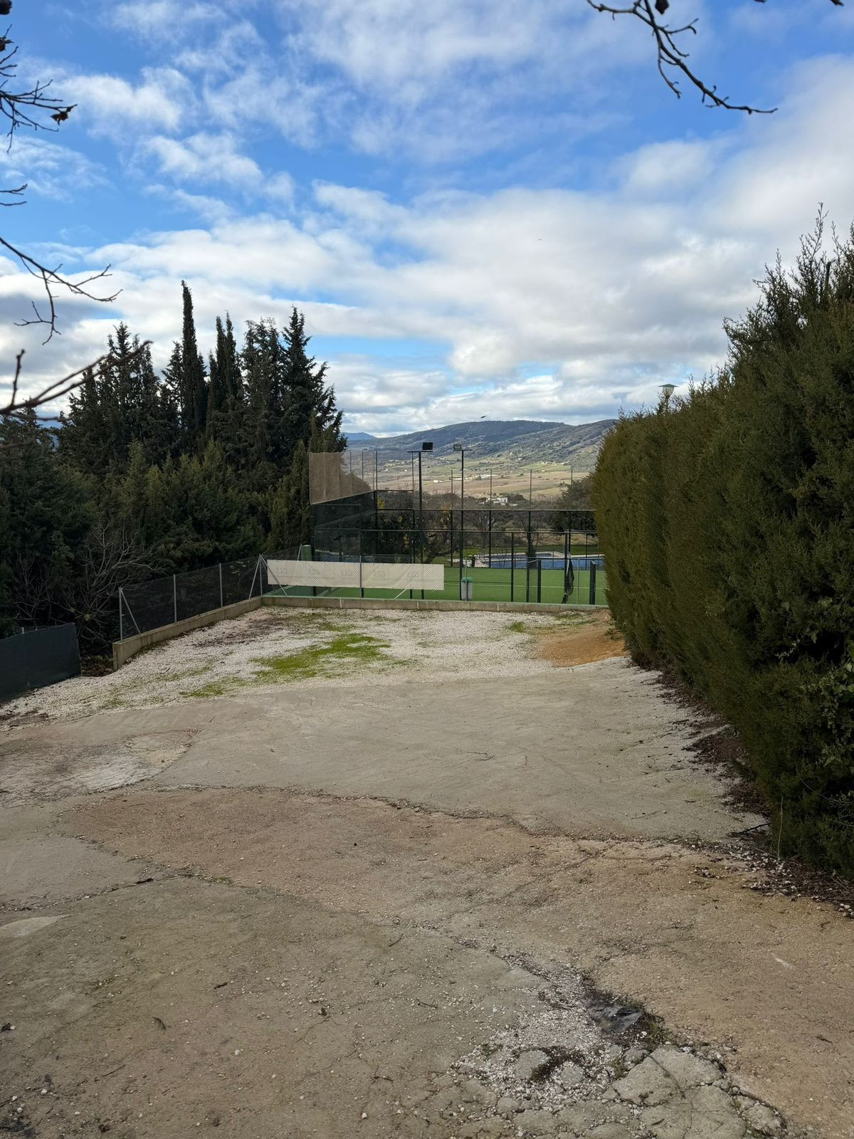 12d1d569c1ba3d3eea63b3ac63990dbb - 29