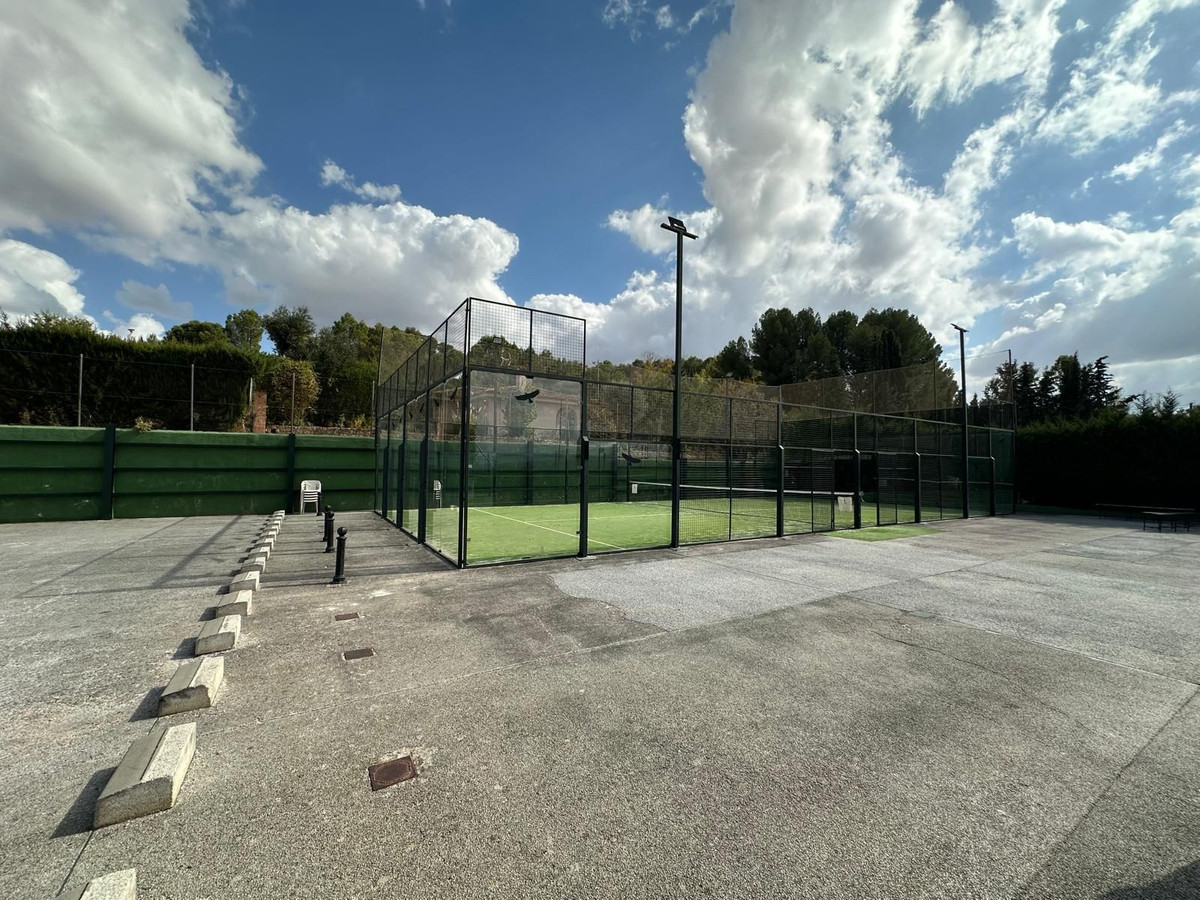 12d1d569c1ba3d3eea63b3ac63990dbb - 36