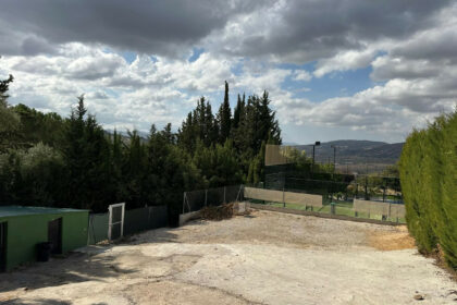 12d1d569c1ba3d3eea63b3ac63990dbb - 39