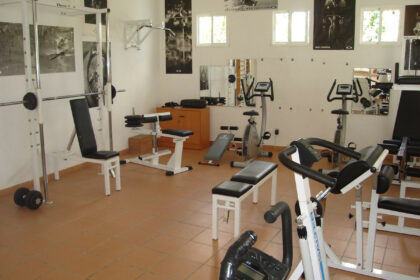 12d1d569c1ba3d3eea63b3ac63990dbb - 40