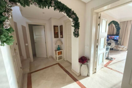 132a3175a72685a3b13ef8cede3f06e1 - 12