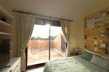 132a3175a72685a3b13ef8cede3f06e1 - 23