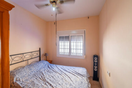 163a91f2afa7b920ed6af98891432795 - 32