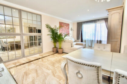 163ba6426fabff17cec84343509bcbe2 - 1