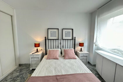 17e4cd05a6d0400d9f05ec8328b3d7f3 - 12