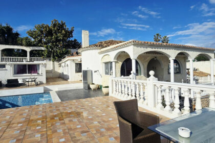 1bec6594b1a3e6bee1e89a1da5621cc4 - 3